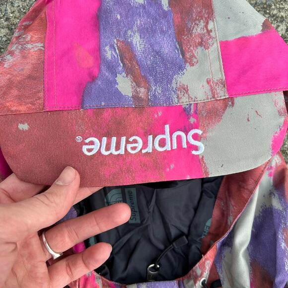 Supreme x the north Face Windbreaker gorpcore style size large - Picture 3 of 7